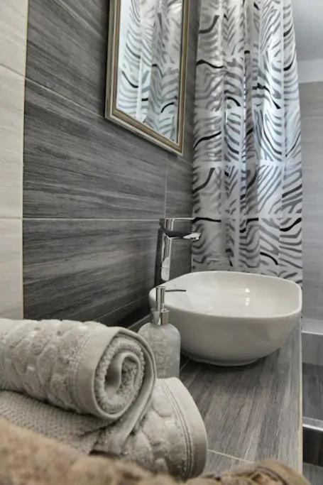 Crystallia Seaside Maisonette By Rentalspro- Nea Moudania Extérieur photo