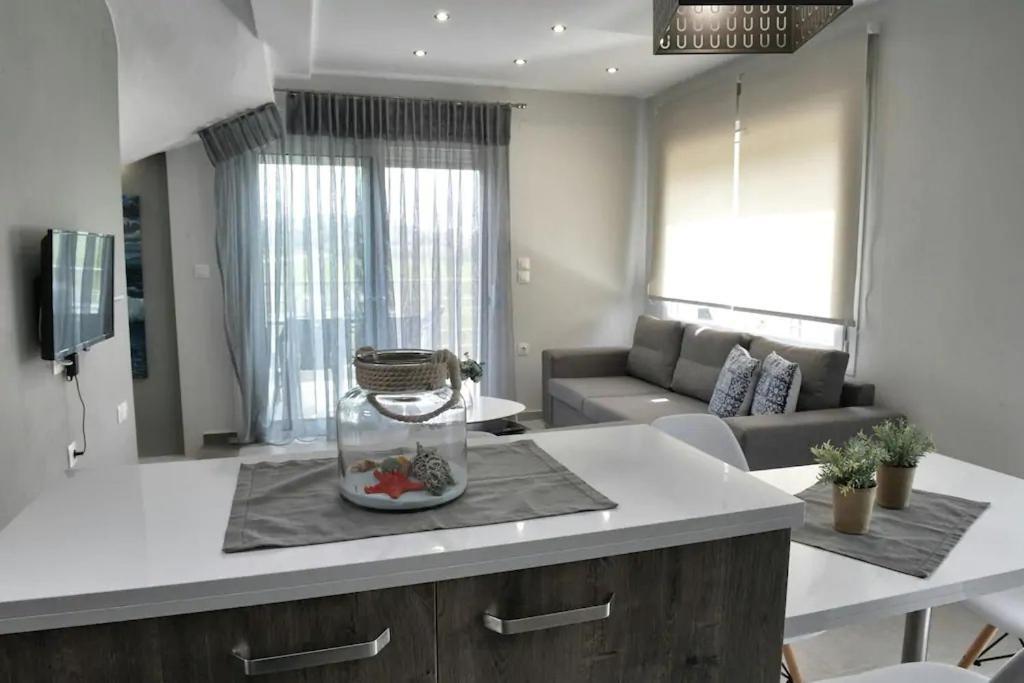 Crystallia Seaside Maisonette By Rentalspro- Nea Moudania Extérieur photo
