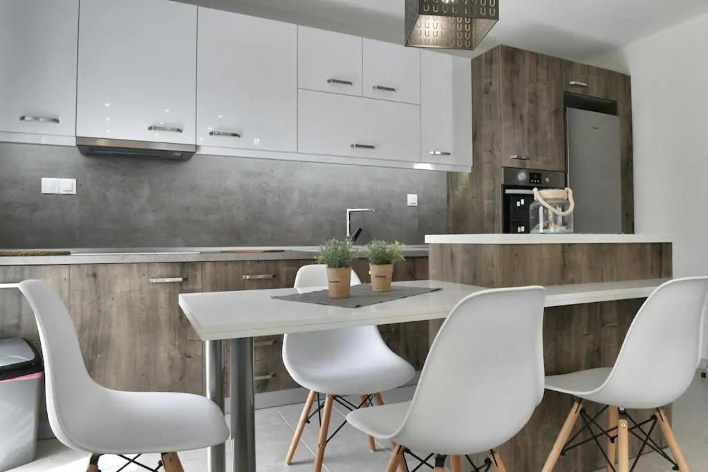 Crystallia Seaside Maisonette By Rentalspro- Nea Moudania Extérieur photo